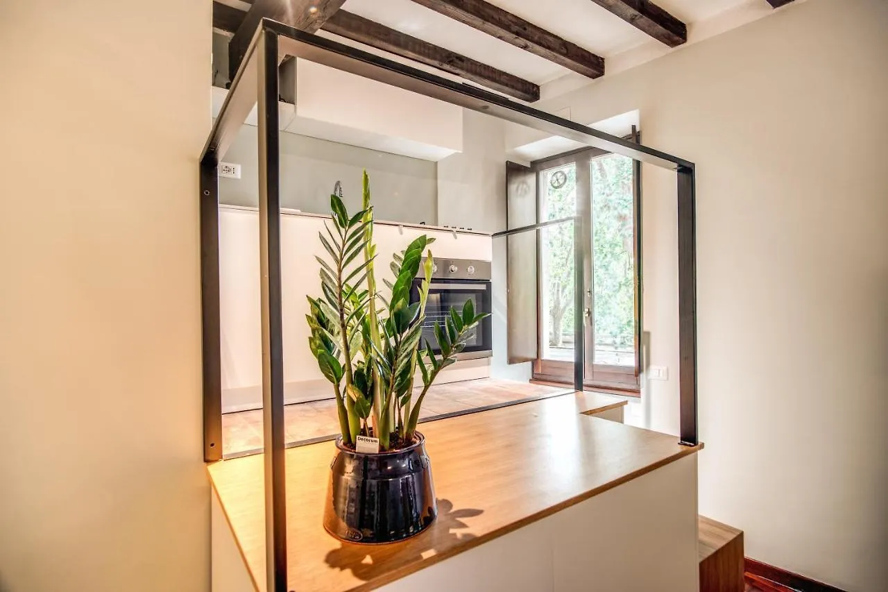 Sant'Eligio River View Suite Rome