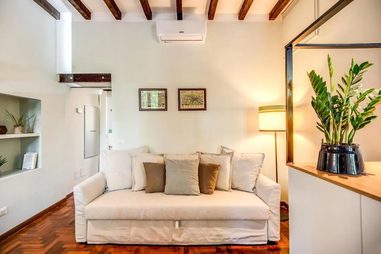 Apartment Sant'Eligio River View Suite Rome Italy