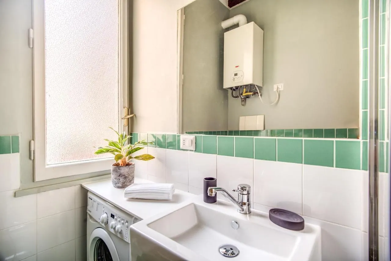 Sant'Eligio River View Suite Rome Apartment